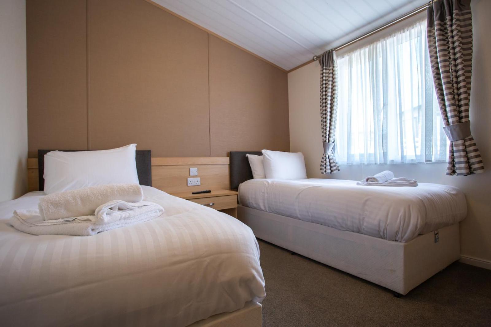 Barmouth Bay Holiday Park Llanddwywe Екстер'єр фото