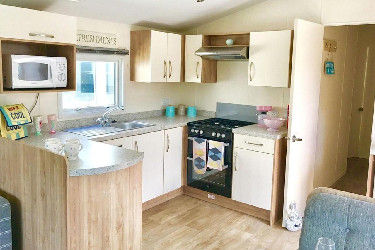 Barmouth Bay Holiday Park Llanddwywe Екстер'єр фото