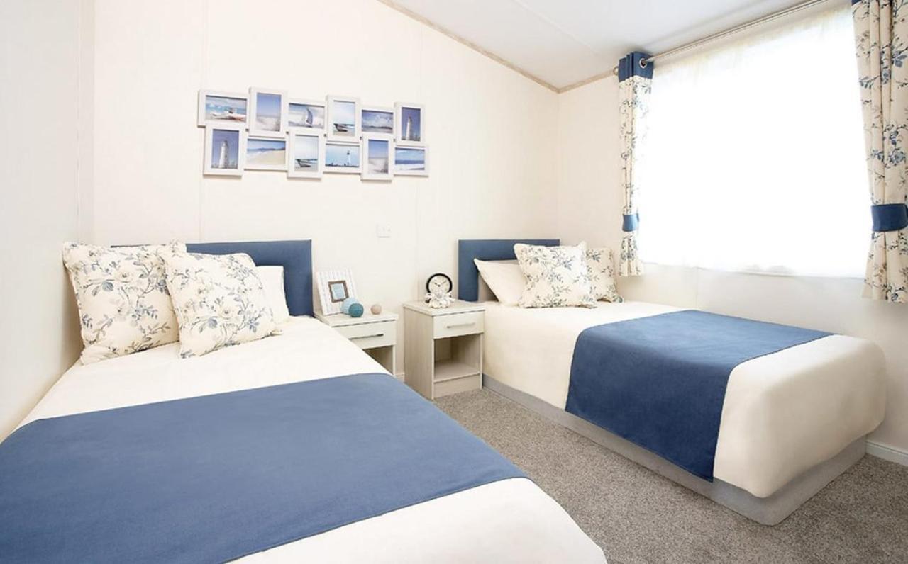 Barmouth Bay Holiday Park Llanddwywe Екстер'єр фото