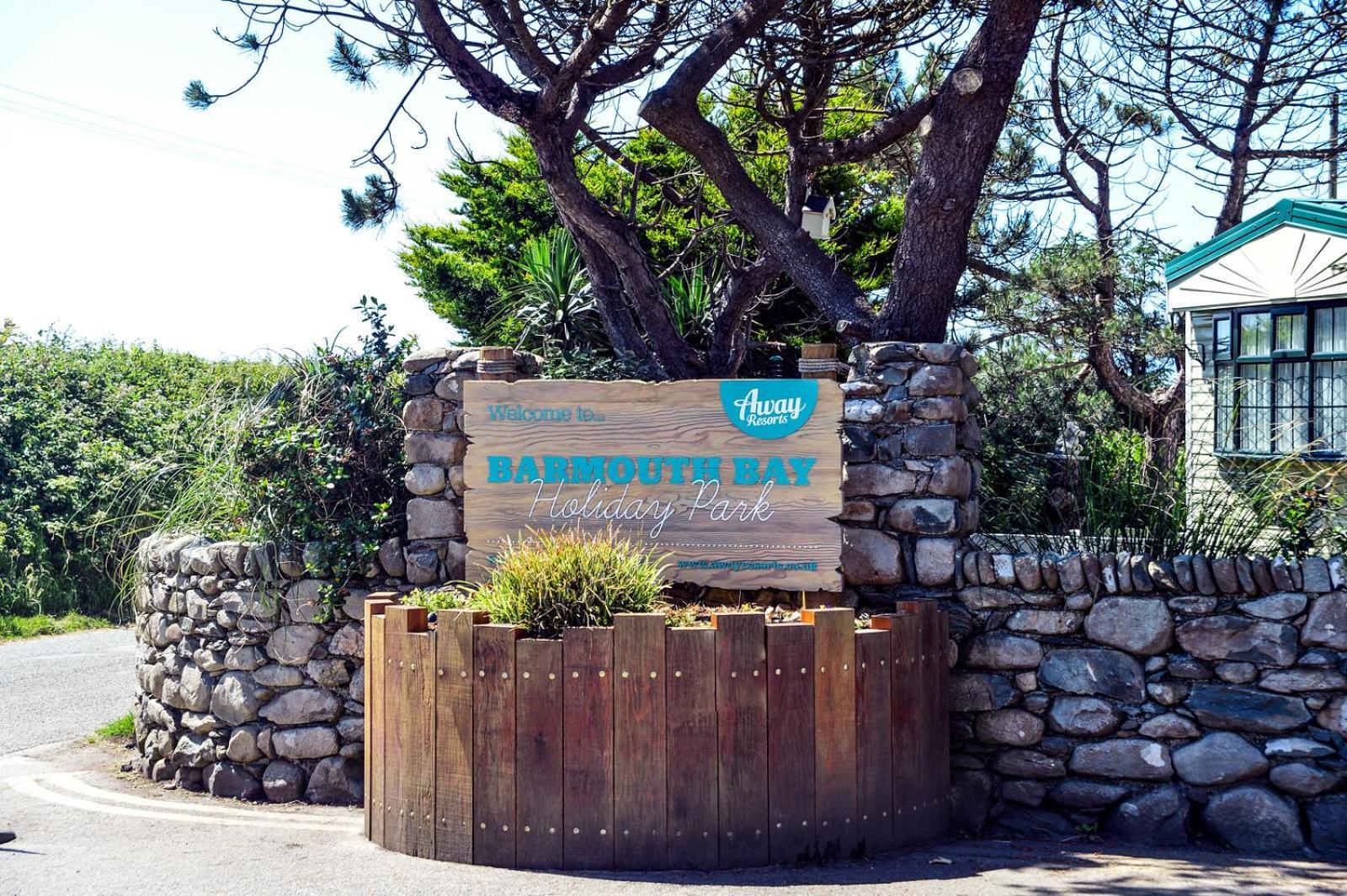 Barmouth Bay Holiday Park Llanddwywe Екстер'єр фото