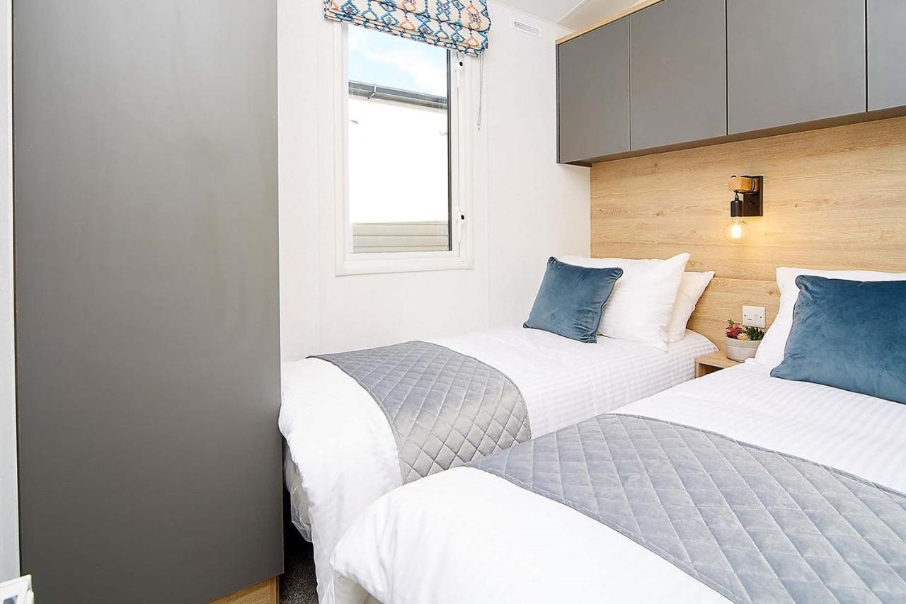 Barmouth Bay Holiday Park Llanddwywe Екстер'єр фото
